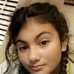 Meet your Posher, Araceli